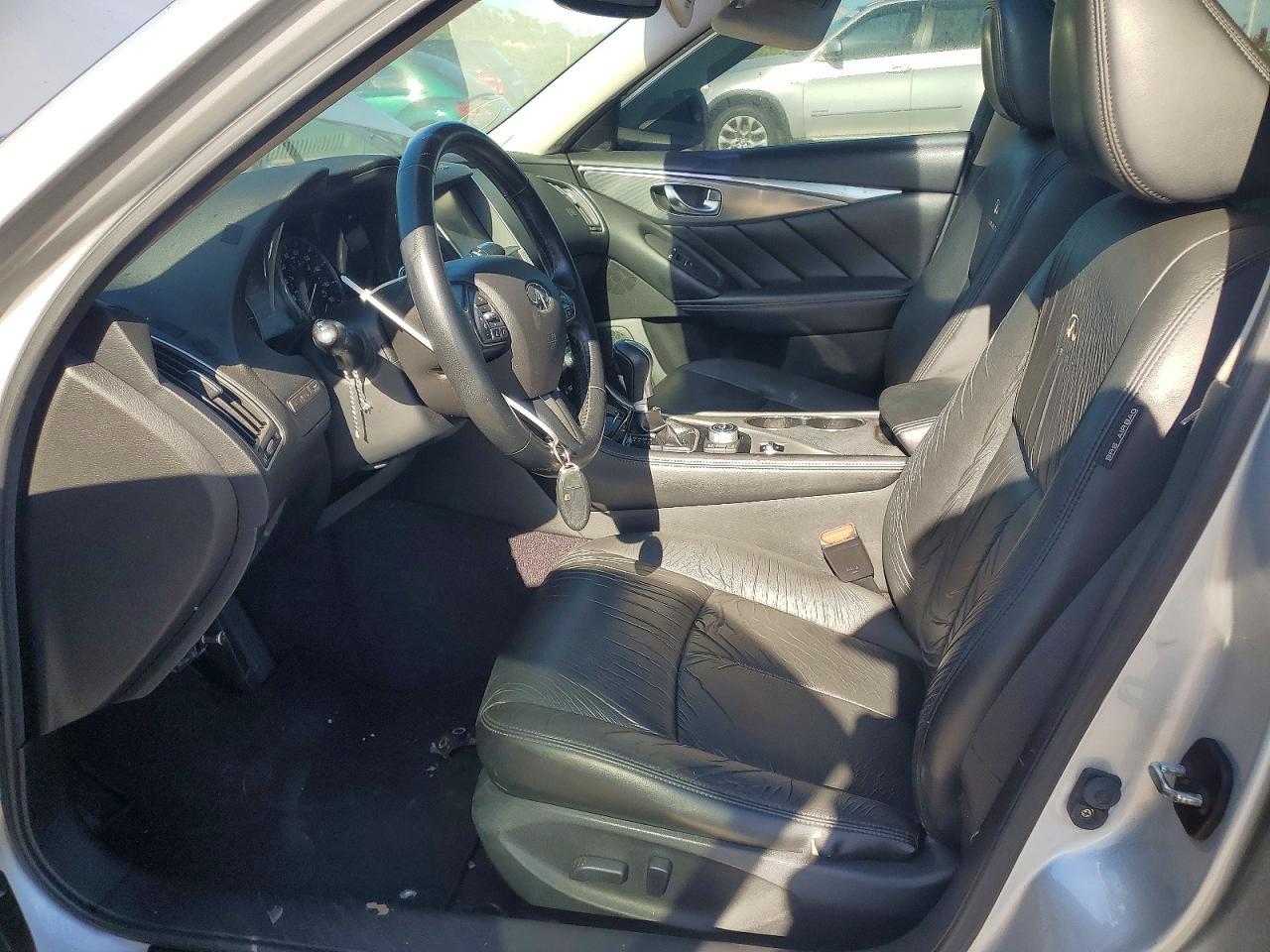 2014 Infiniti Q50 Premium - Image 7