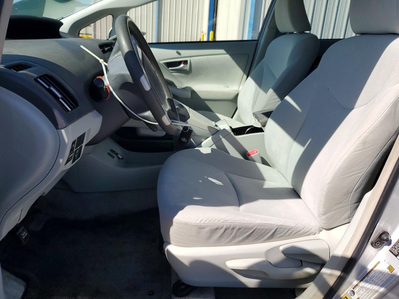 2010 Toyota Prius Ii - Фото 7