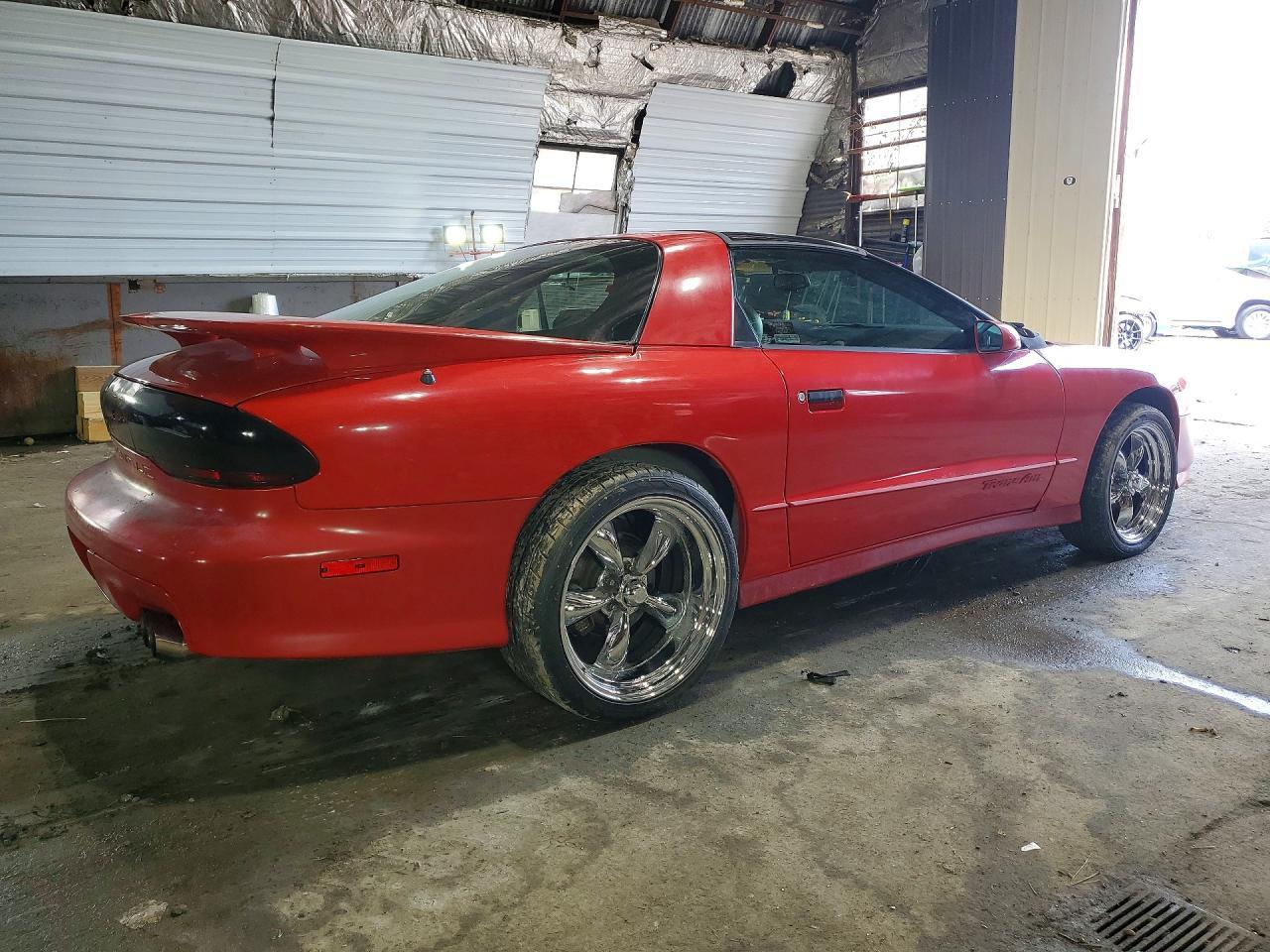 1995 Pontiac Firebird Formula - Image 3