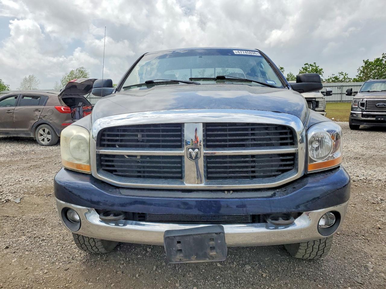 2006 Dodge Ram 3500 St - Фото 5