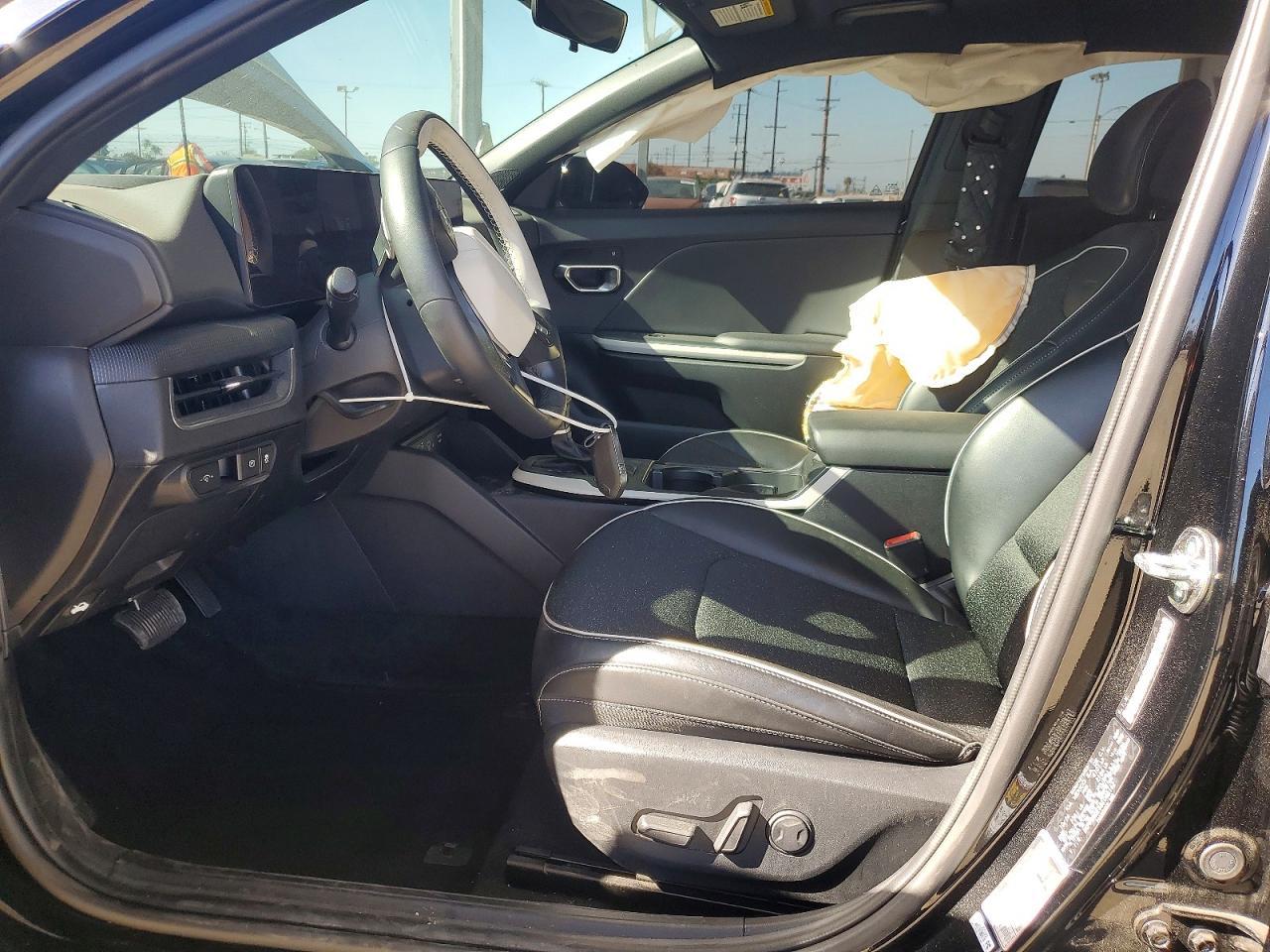 2025 Kia K4 - Image 7