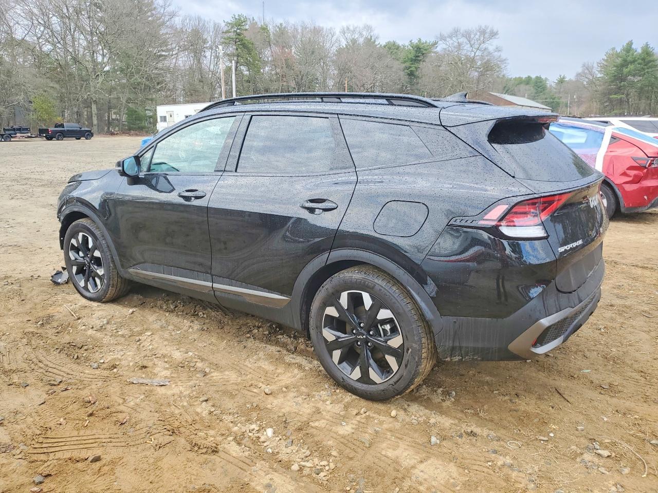 2024 Kia Sportage Plug-In Hybrid X-Line Prestige - Image 2