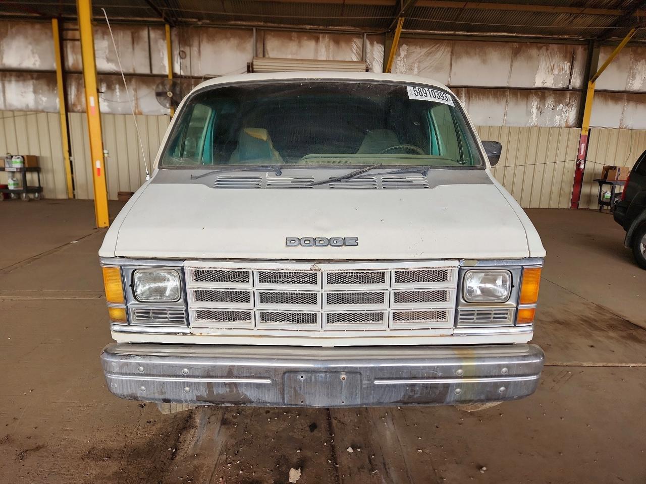 1986 Dodge Ram Wagon B350 - Фото 5