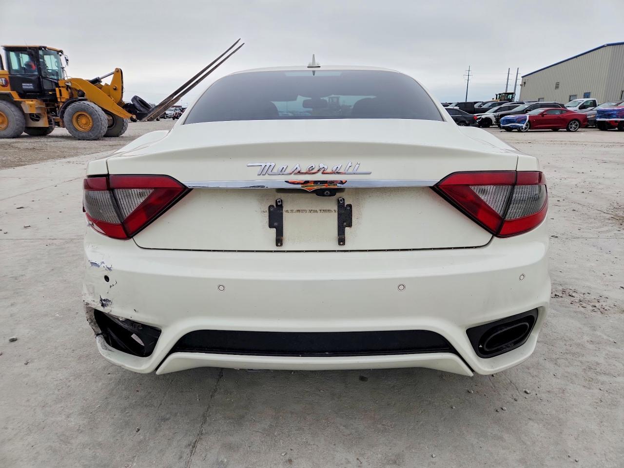 2018 Maserati Granturismo S - Фото 6