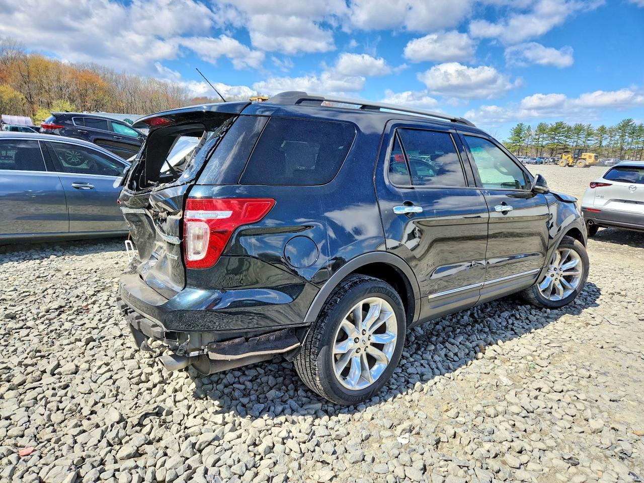2014 Ford Explorer Xlt - Image 3