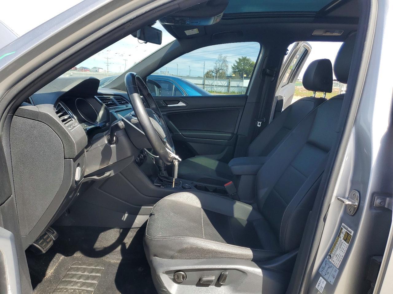 2020 Volkswagen Tiguan Se - Фото 7