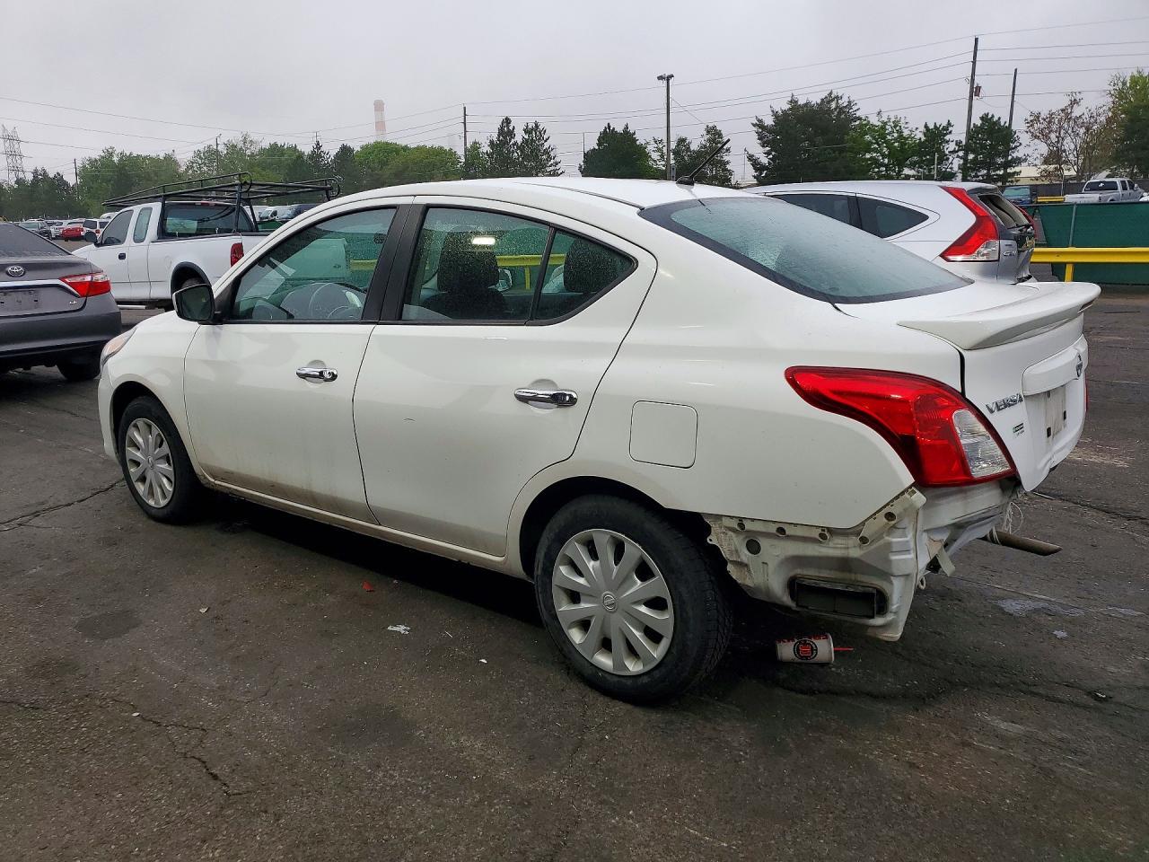 2017 Nissan Versa 1.6 Sv - Фото 2