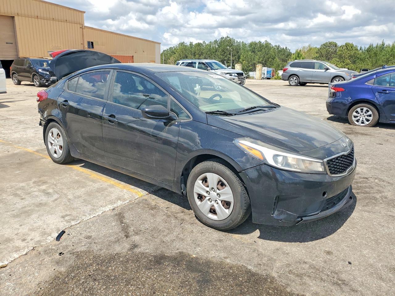 2017 Kia Forte Lx - Фото 4