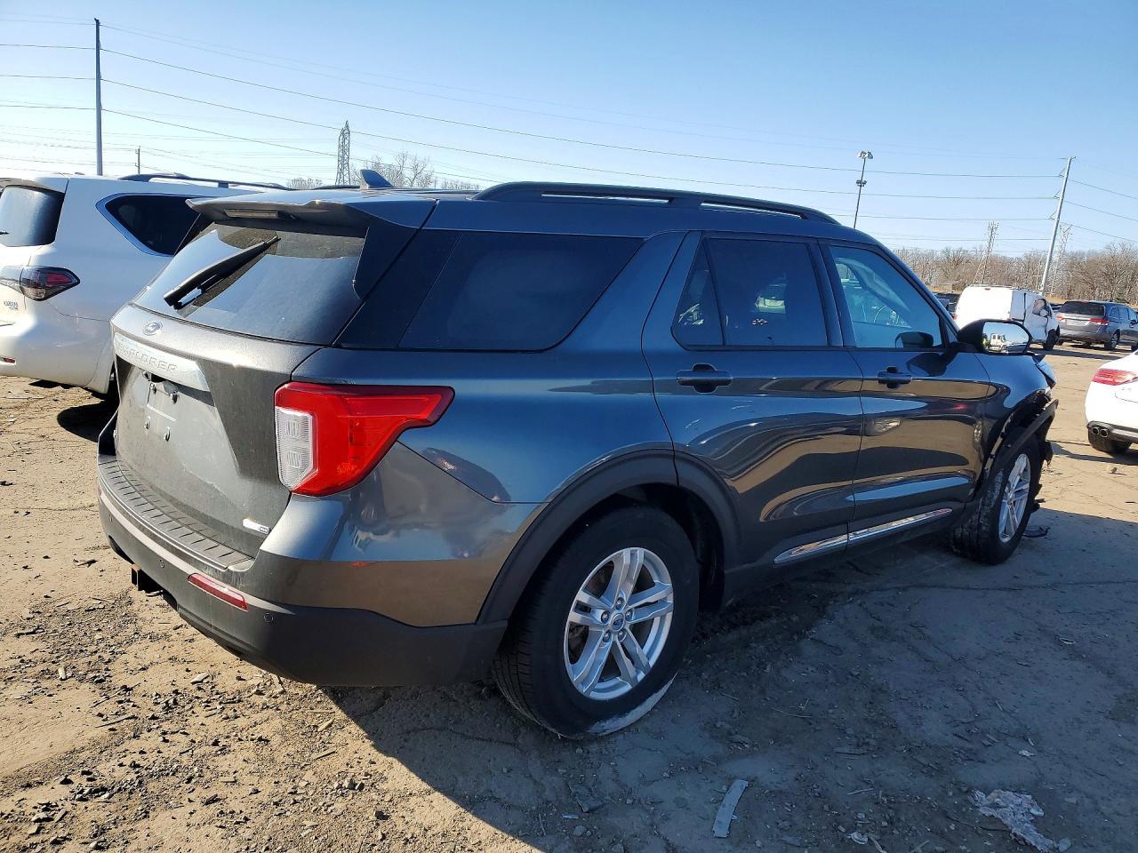2020 Ford Explorer Xlt - Фото 3