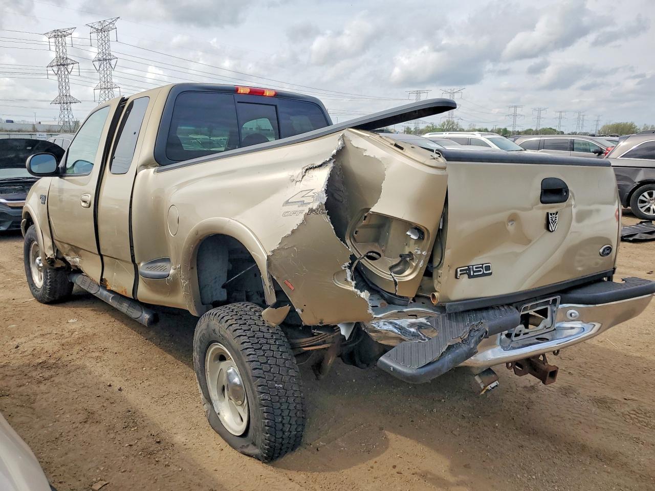 2004 Ford F150 - Image 2
