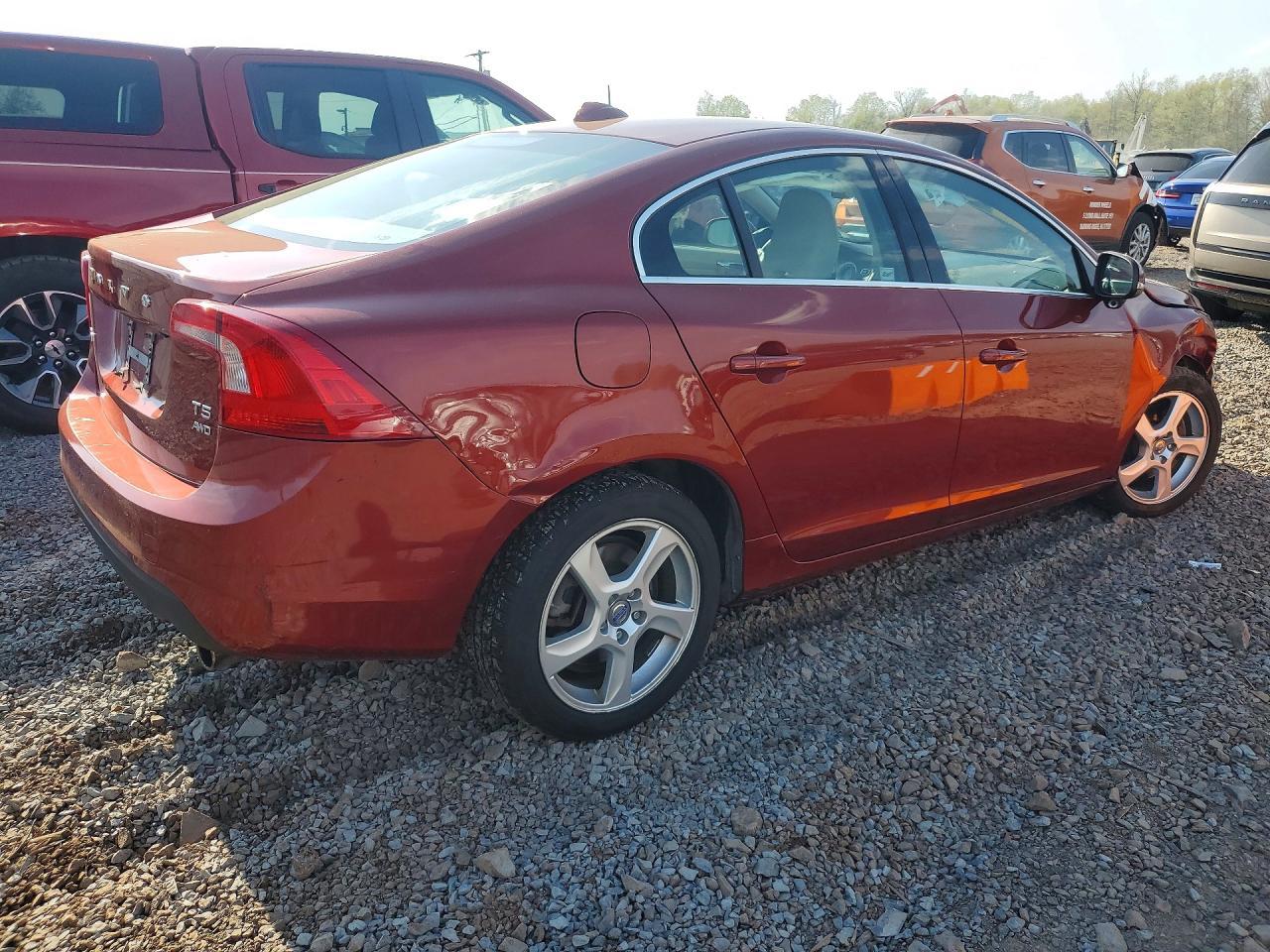 2013 Volvo S60 T5 - Фото 3
