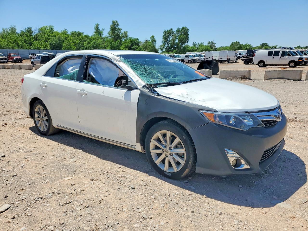 2012 Toyo Camry - Image 4