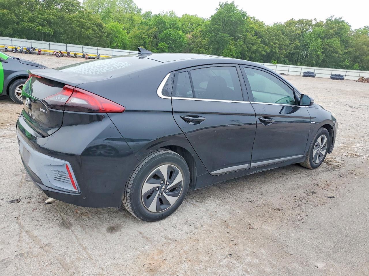2019 Hyundai Ioniq Sel - Фото 3