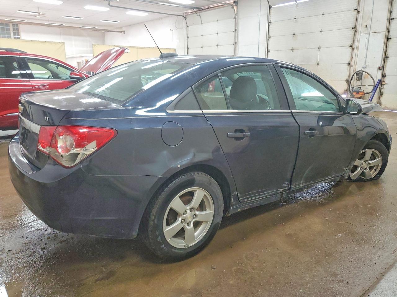 2016 Chevrolet Cruze Limited Lt - Image 3