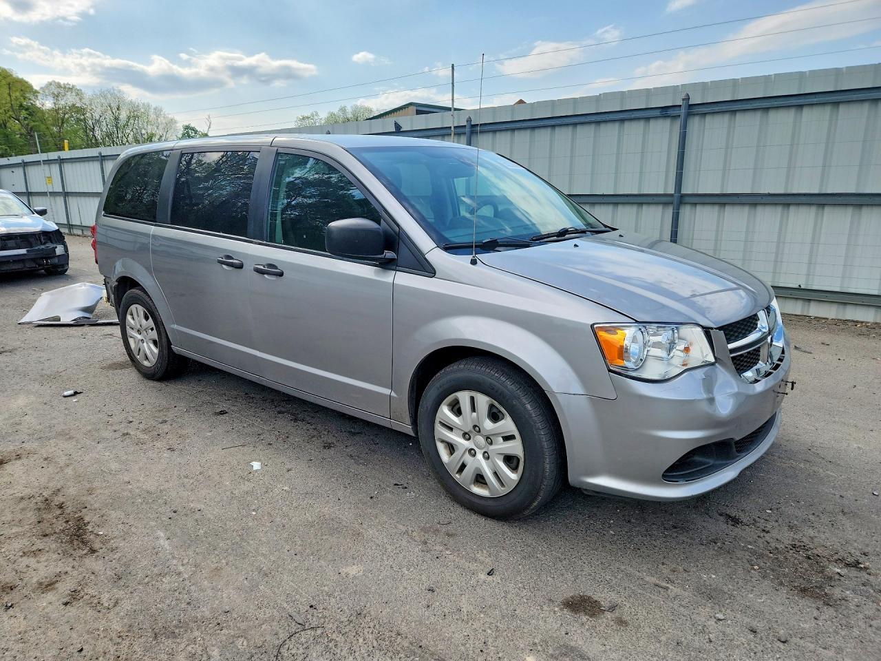 2019 Dodge Grand Caravan Se - Фото 4