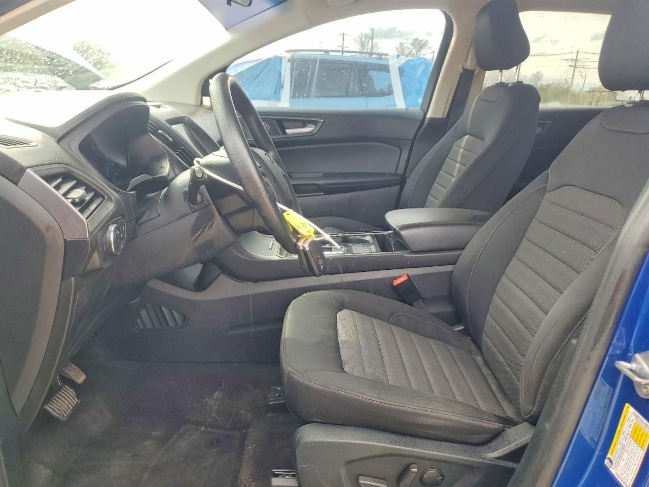 2020 Ford Edge Se - Фото 7