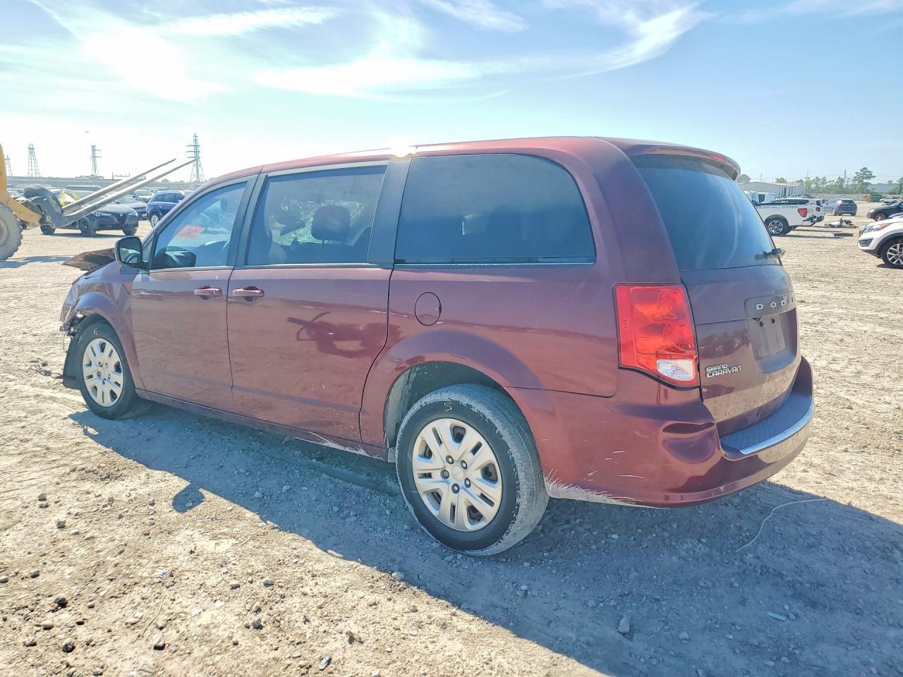 2018 Dodge Grand Caravan Se - Фото 2