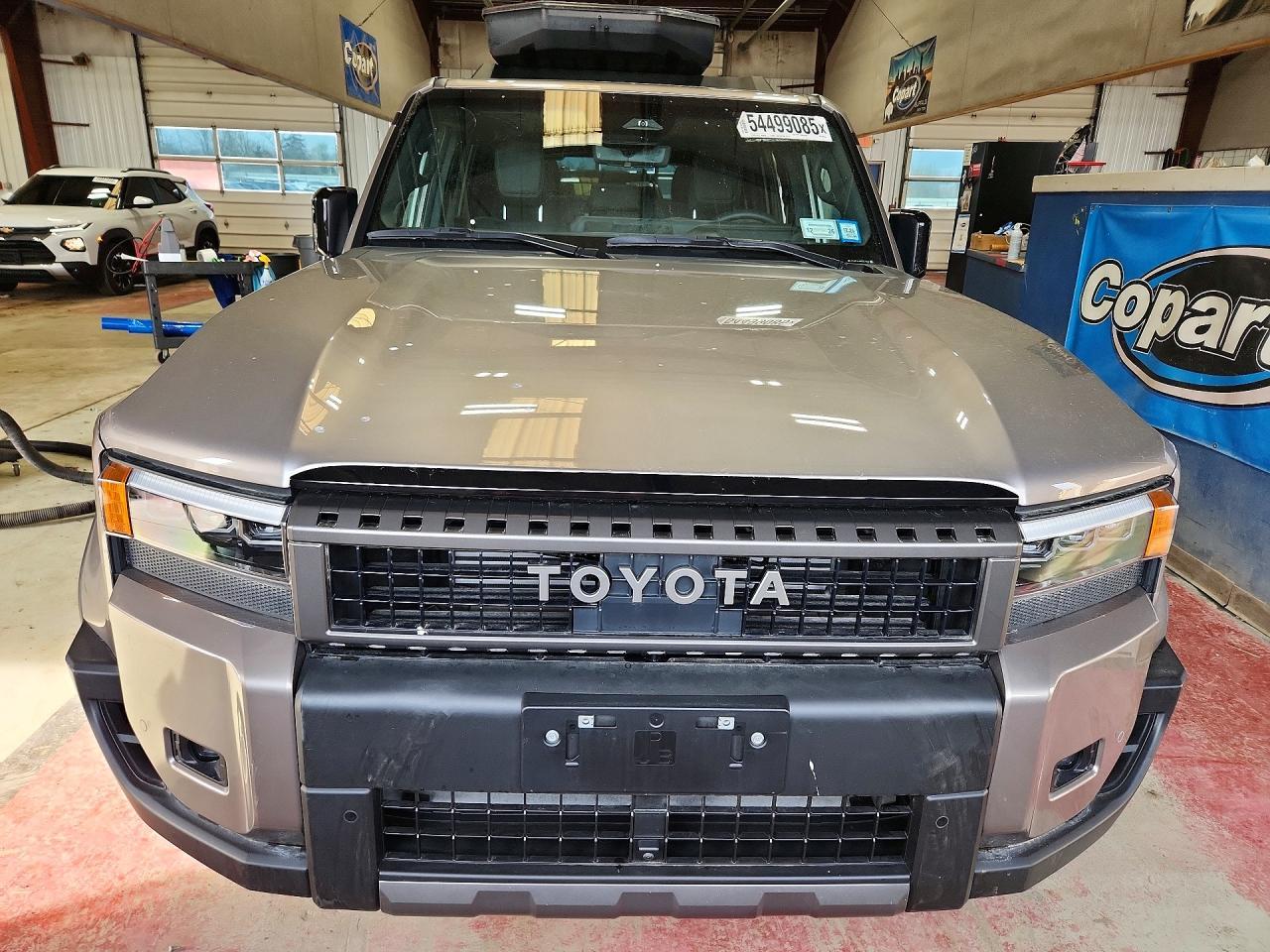 2024 Toyota Land Cruiser Base - Фото 5