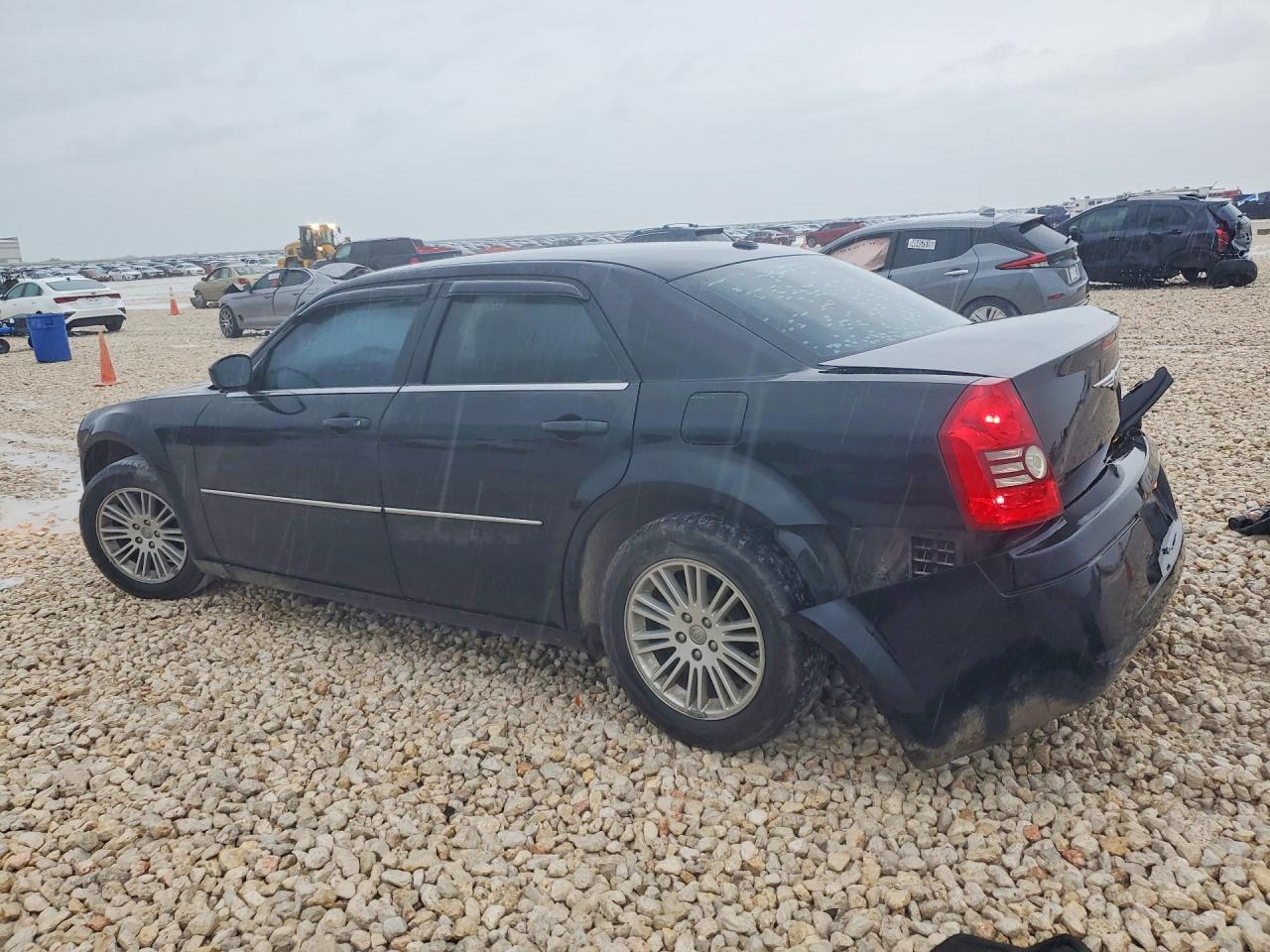 2009 Chrysler 300 Touring - Фото 2