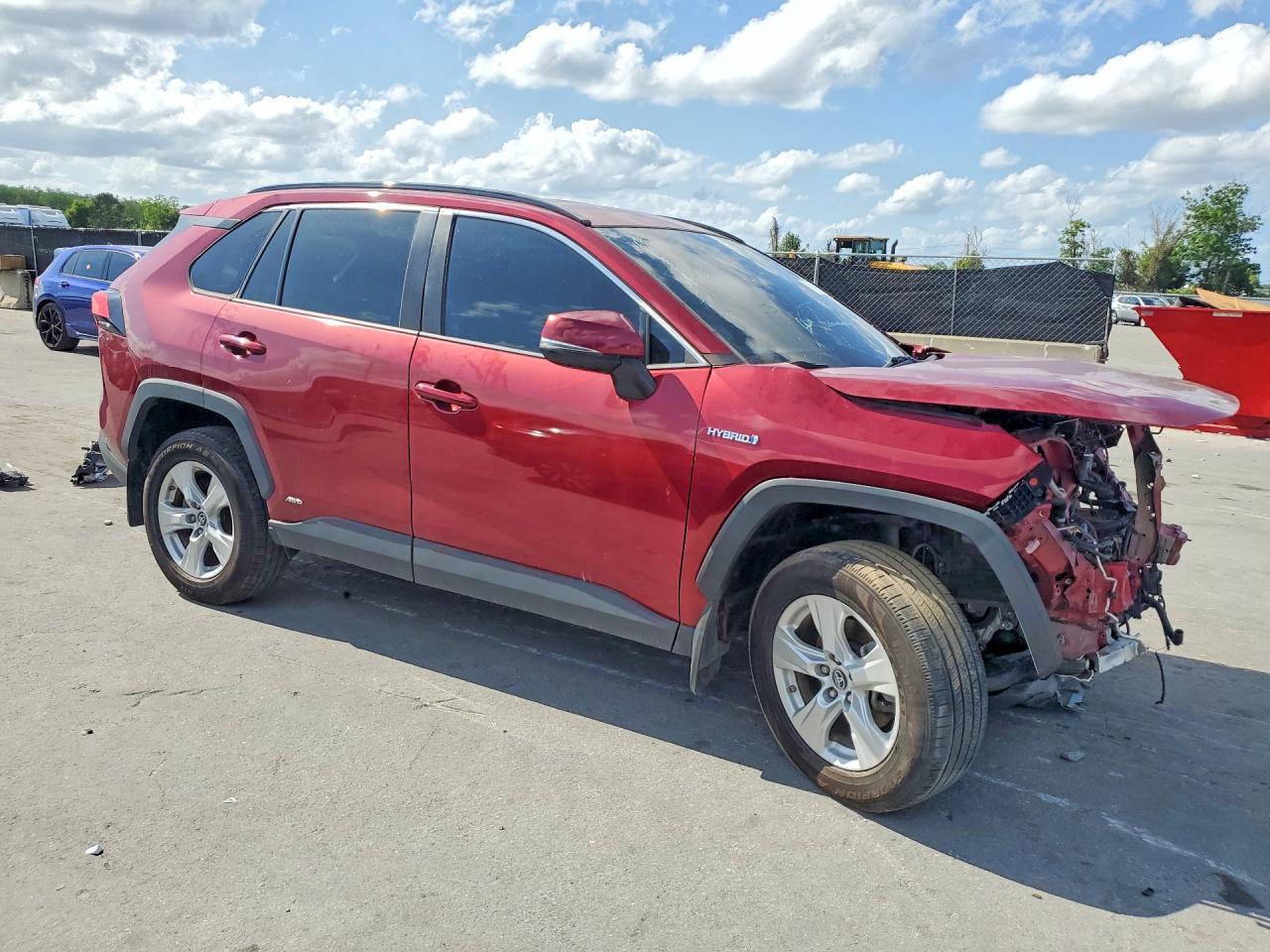 2020 Toyota Rav4 Le - Фото 4