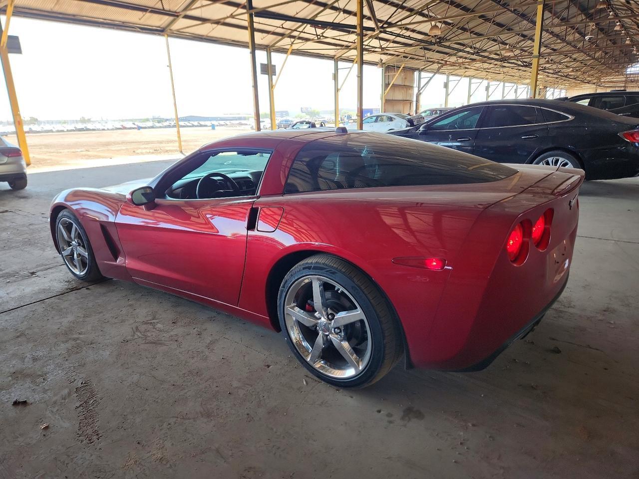 2005 Chevrolet Corvette - Image 2