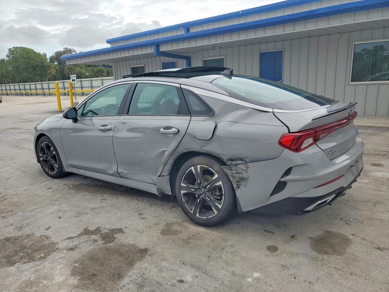 2021 Kia K5 Gt-Line - Image 2