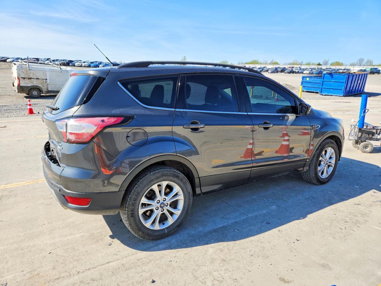 2018 Ford Escape Se - Image 3