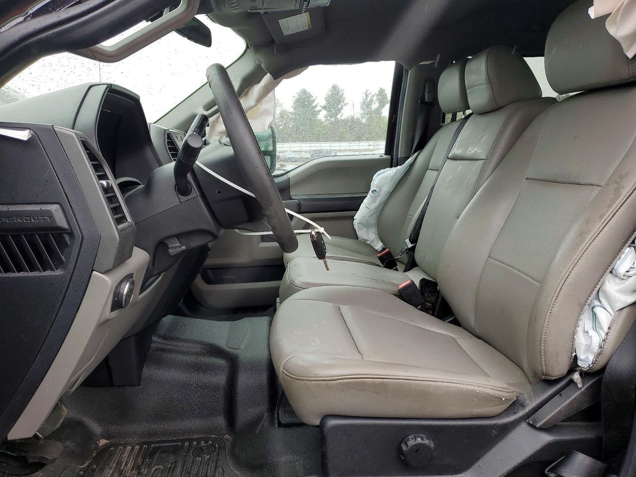 2021 Ford F250 Super Duty - Фото 7