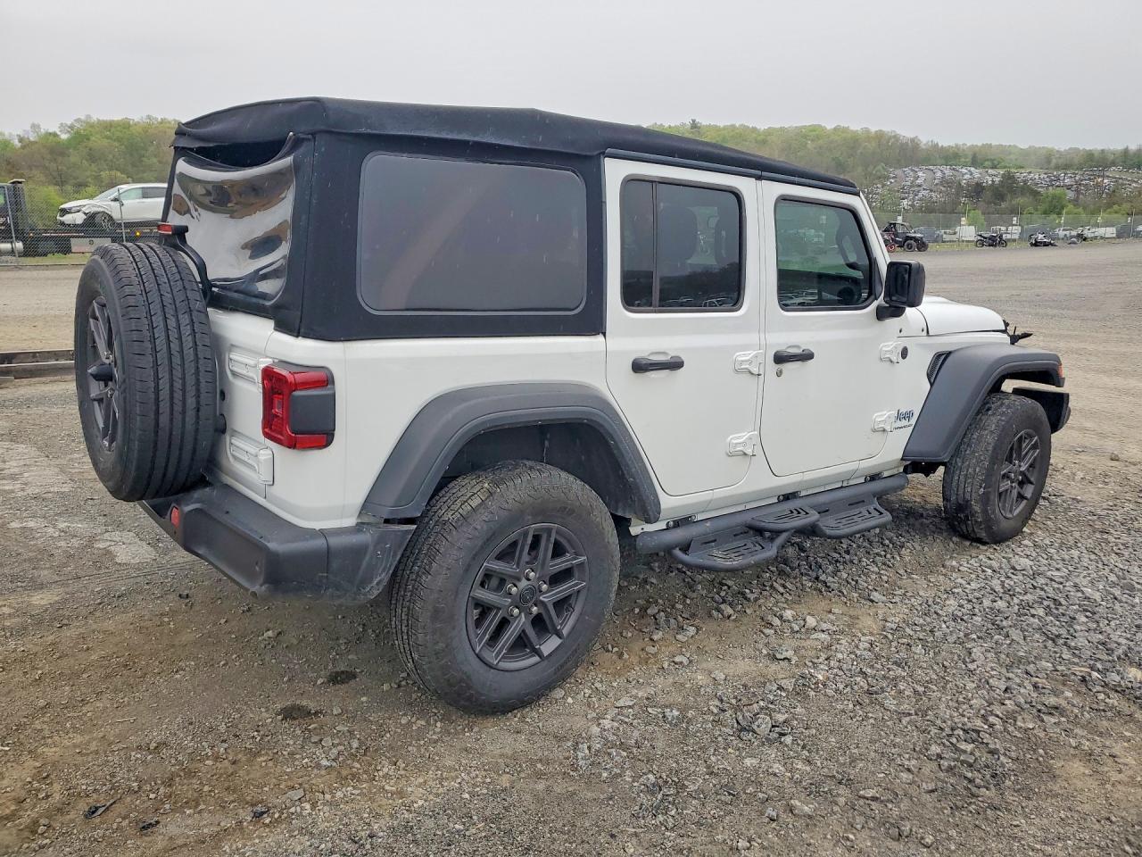 2024 Jeep Wrangler Sport - Фото 3