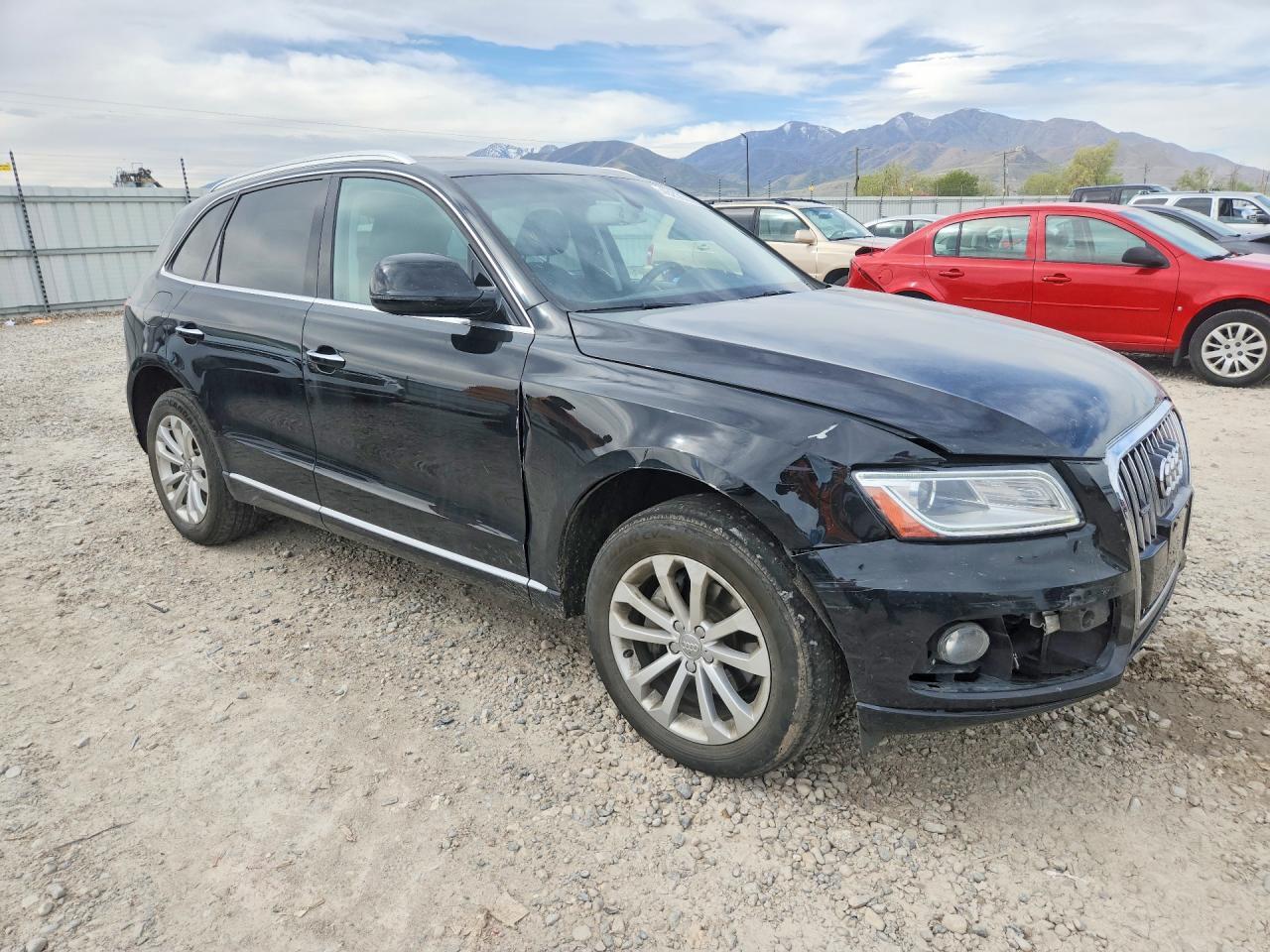 2016 Audi Q5 Premium - Image 4