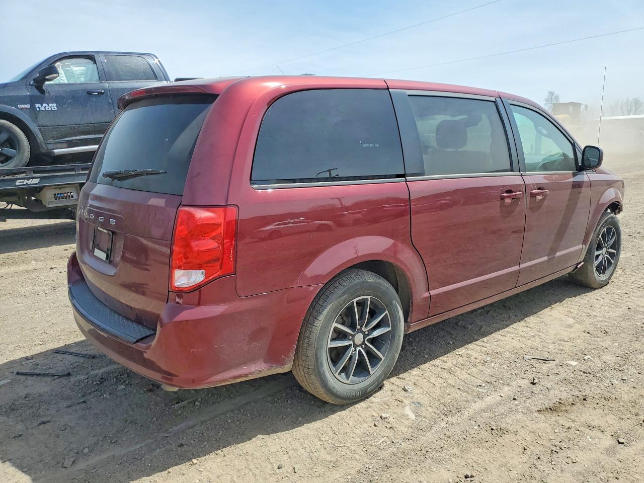 2018 Dodge Grand Caravan Se - Image 3