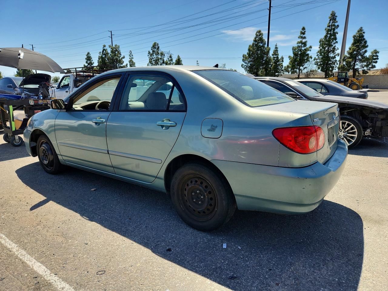 2005 Toyota Corolla Le - Фото 2