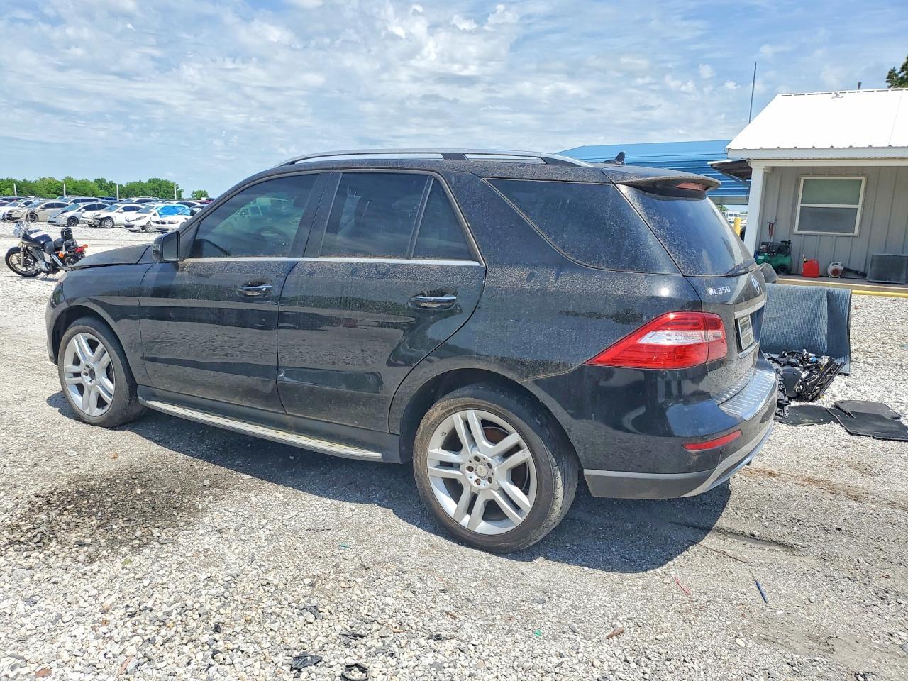 2014 Mercedes-Benz Ml 350 4Matic - Image 2