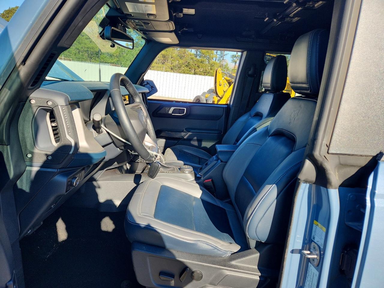 2024 Ford Bronco Outer Banks - Image 7