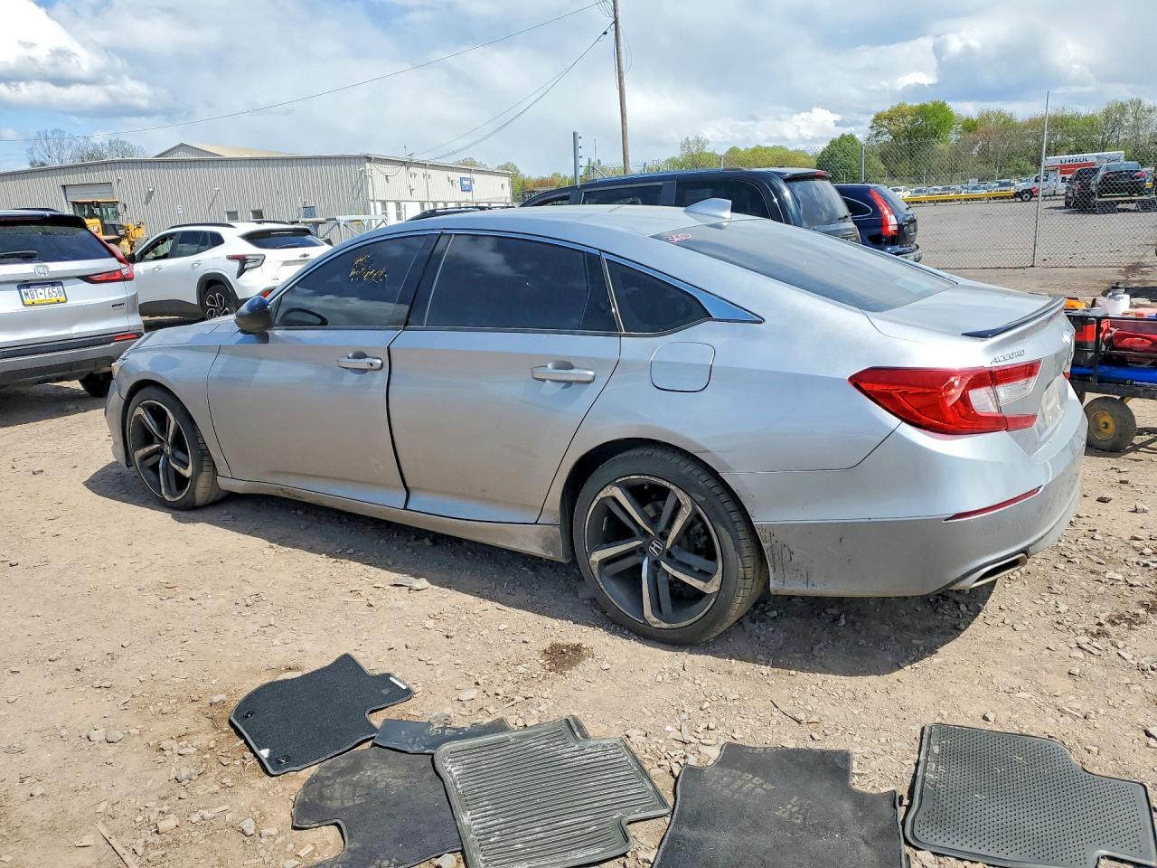2019 Honda Accord Sport - Фото 2