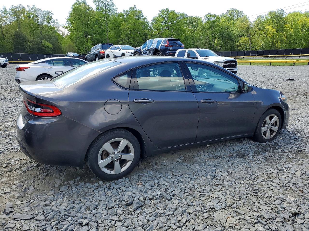 2015 Dodge Dart Sxt - Image 3