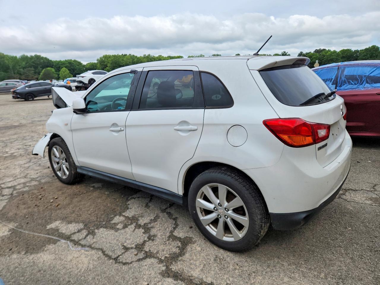 2015 Mitsubishi Outlander Sport Es - Фото 2