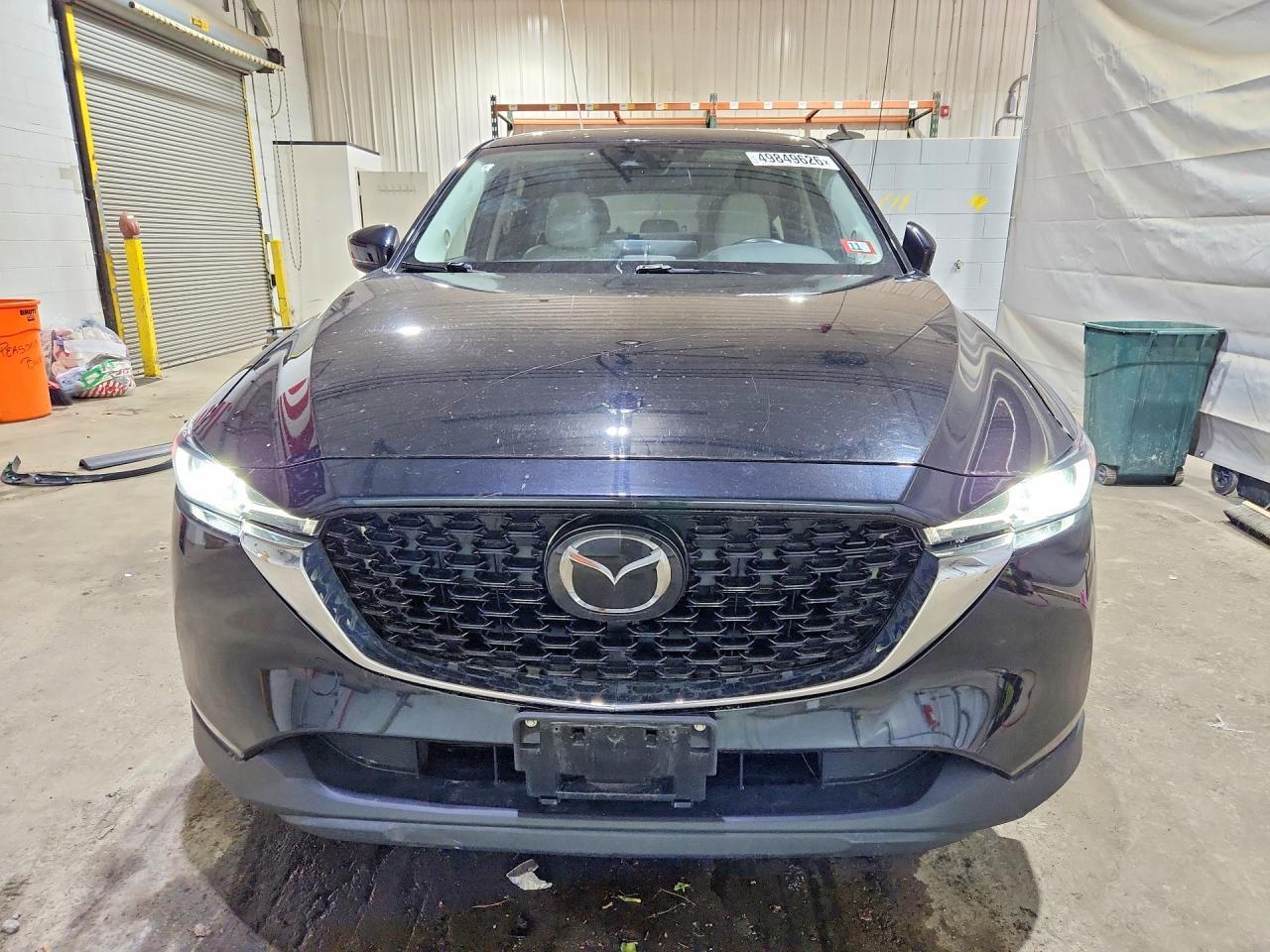 2022 Mazda Cx-5 Premium - Image 5