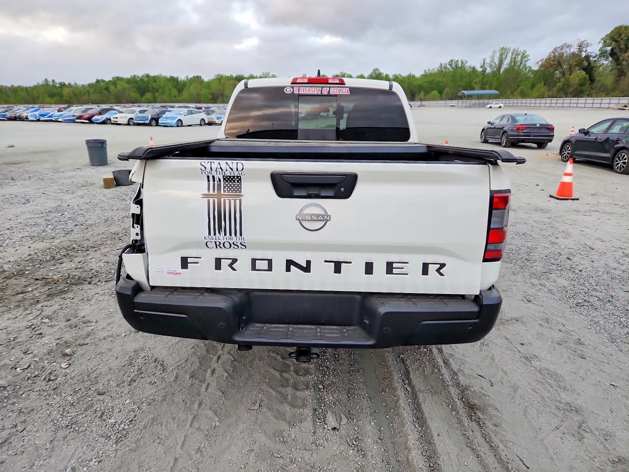 2026 Nissan Frontier S - Image 6