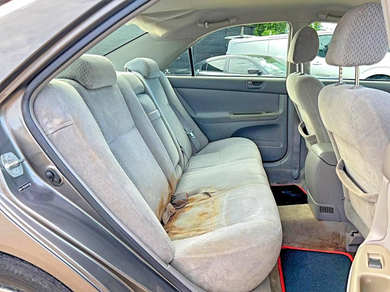 2004 Toyota Camry Le - Фото 6