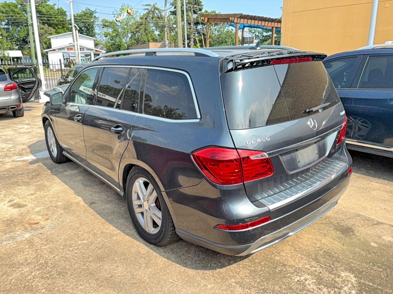 2013 Mercedes-Benz Gl 450 4Matic - Image 3