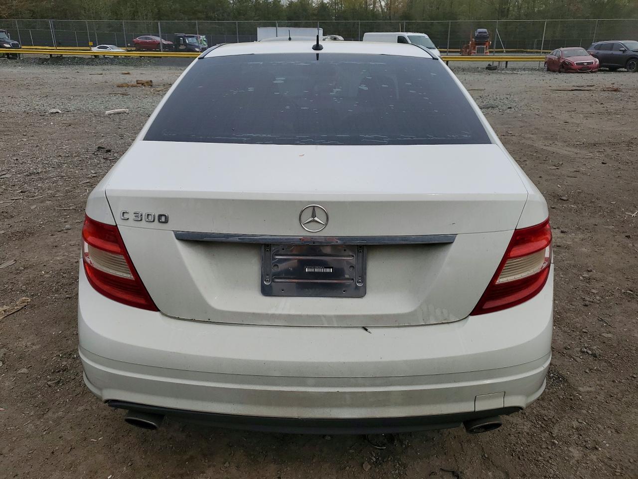 2009 Mercedes-Benz C 300 - Image 6