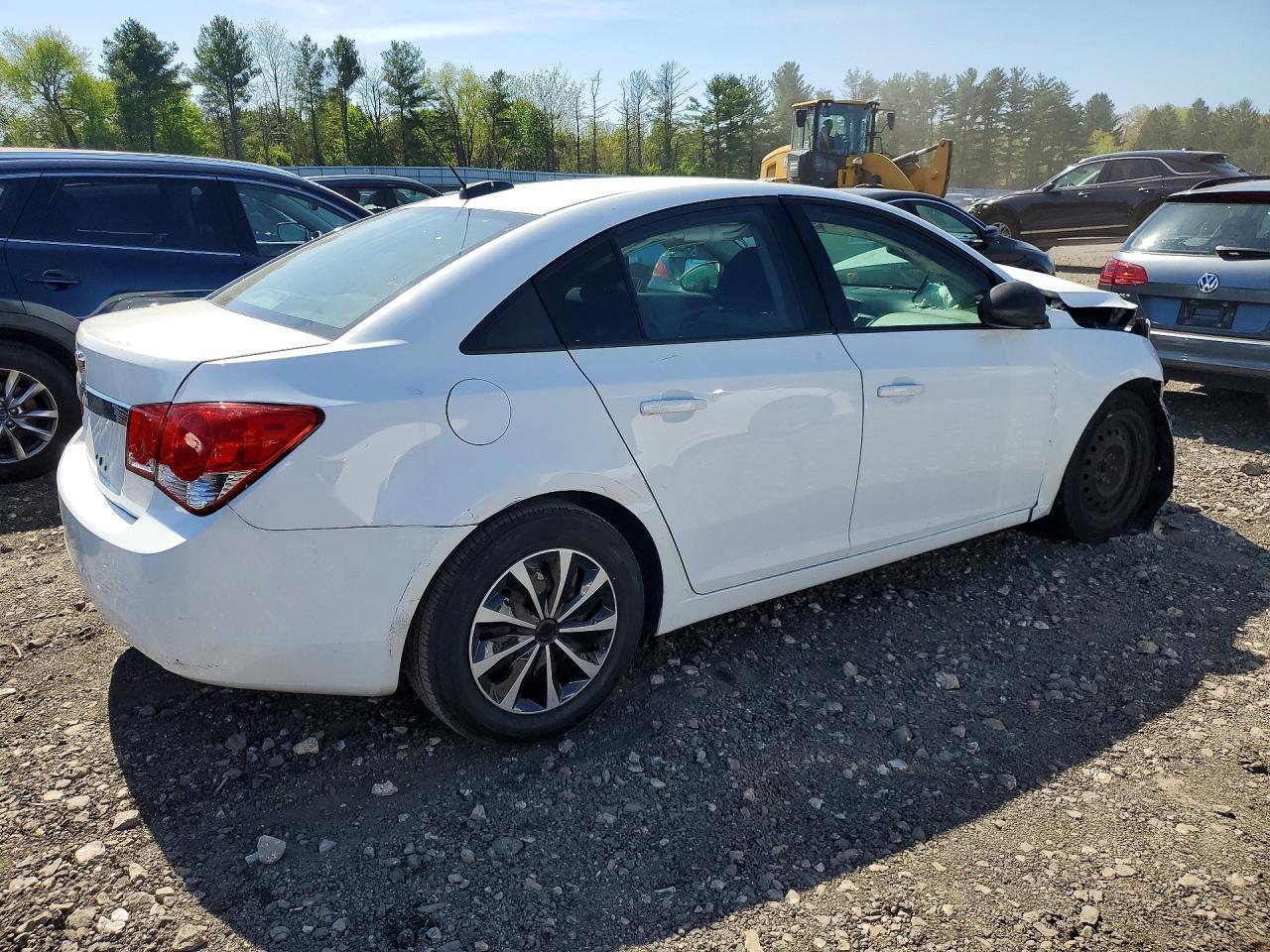 2015 Chevrolet Cruze Ls - Фото 3