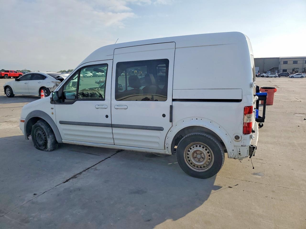 2012 Ford Transit Connect Xlt - Фото 2