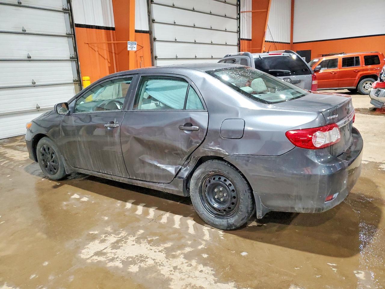 2011 Toyota Corolla Base - Фото 2