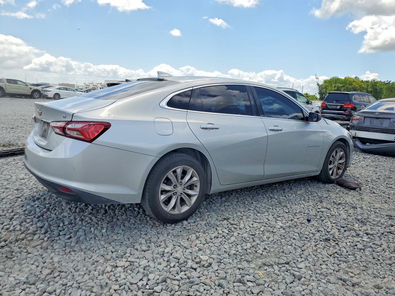2019 Chevrolet Malibu Lt - Фото 3