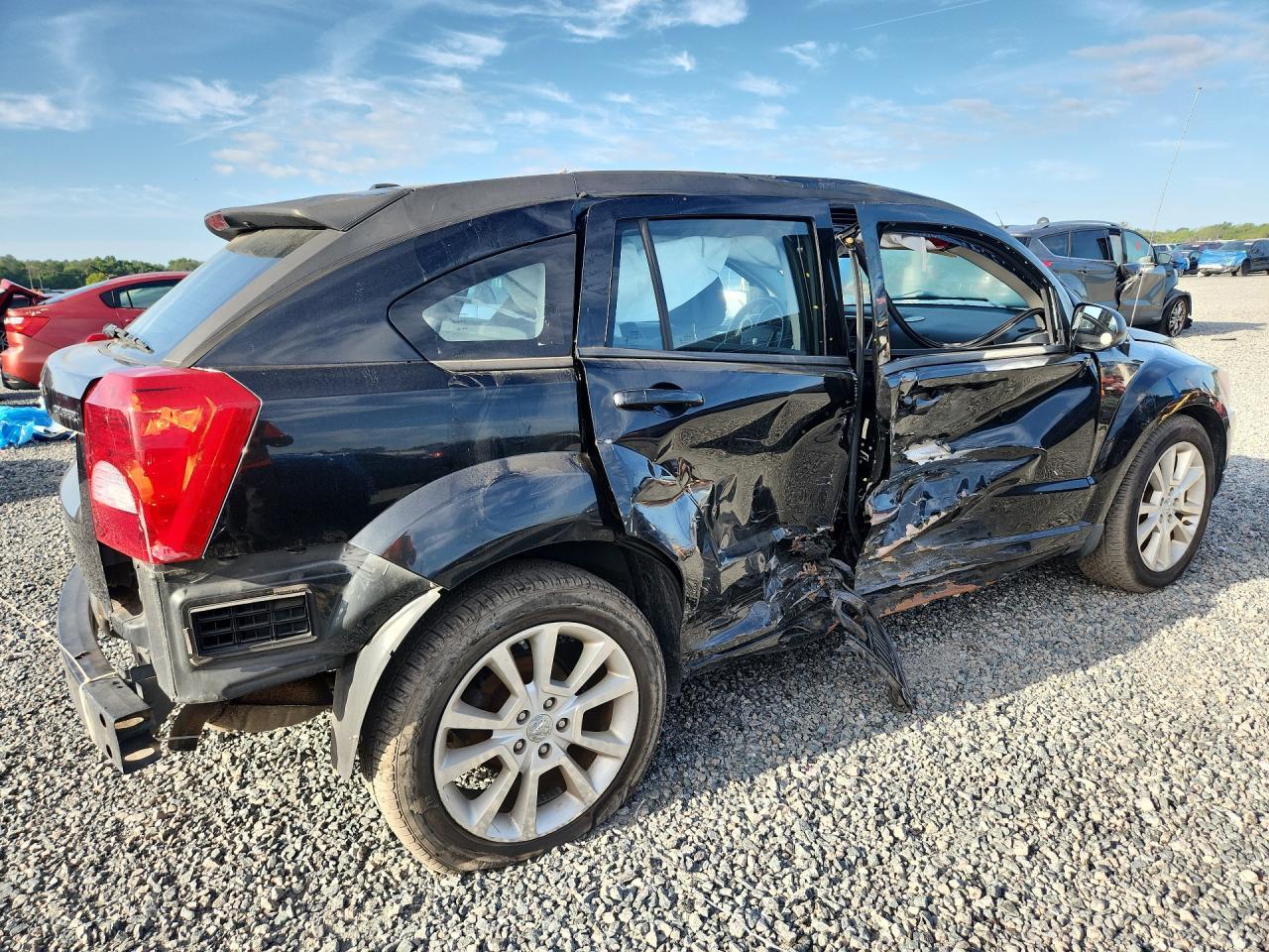 2011 Dodge Caliber Heat - Image 3