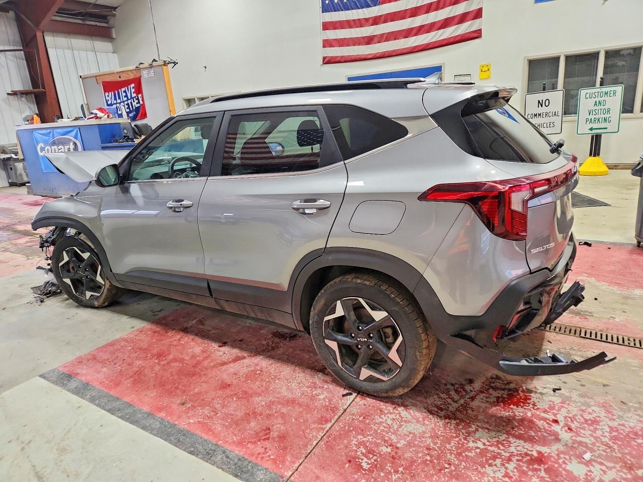 2024 Kia Seltos Ex - Image 2