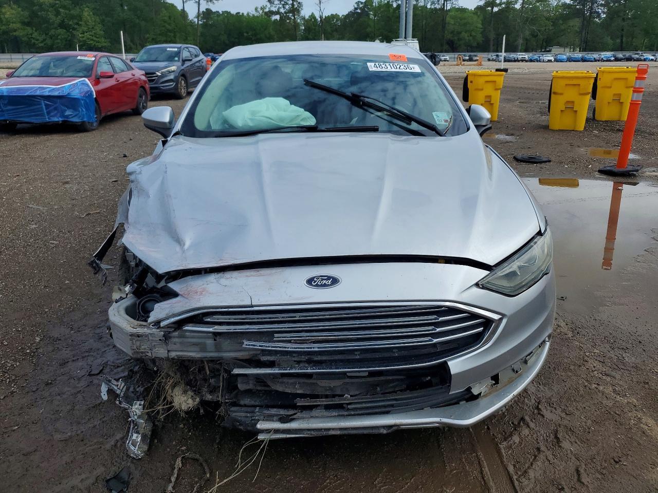 2017 Ford Fusion Se Hybrid - Image 5