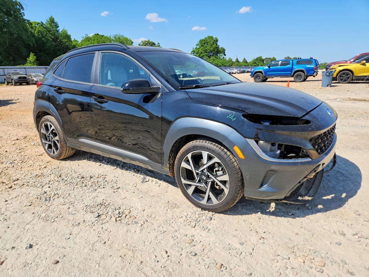 2023 Hyundai Kona Limited - Image 4